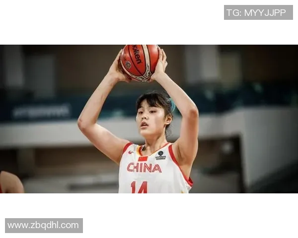 中国女篮勇战加美队全力争胜展现巾帼风采与篮球魅力 中国女篮勇战加美队全力争胜展现巾帼风采与篮球魅力